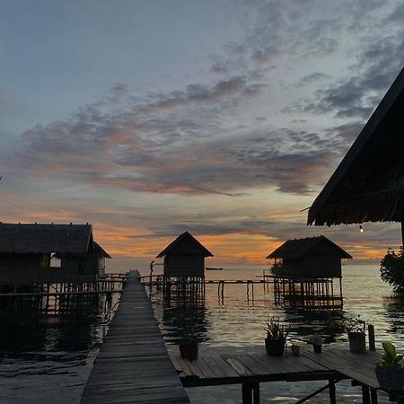 Nyanse Homestay - Raja Ampat Besir Esterno foto