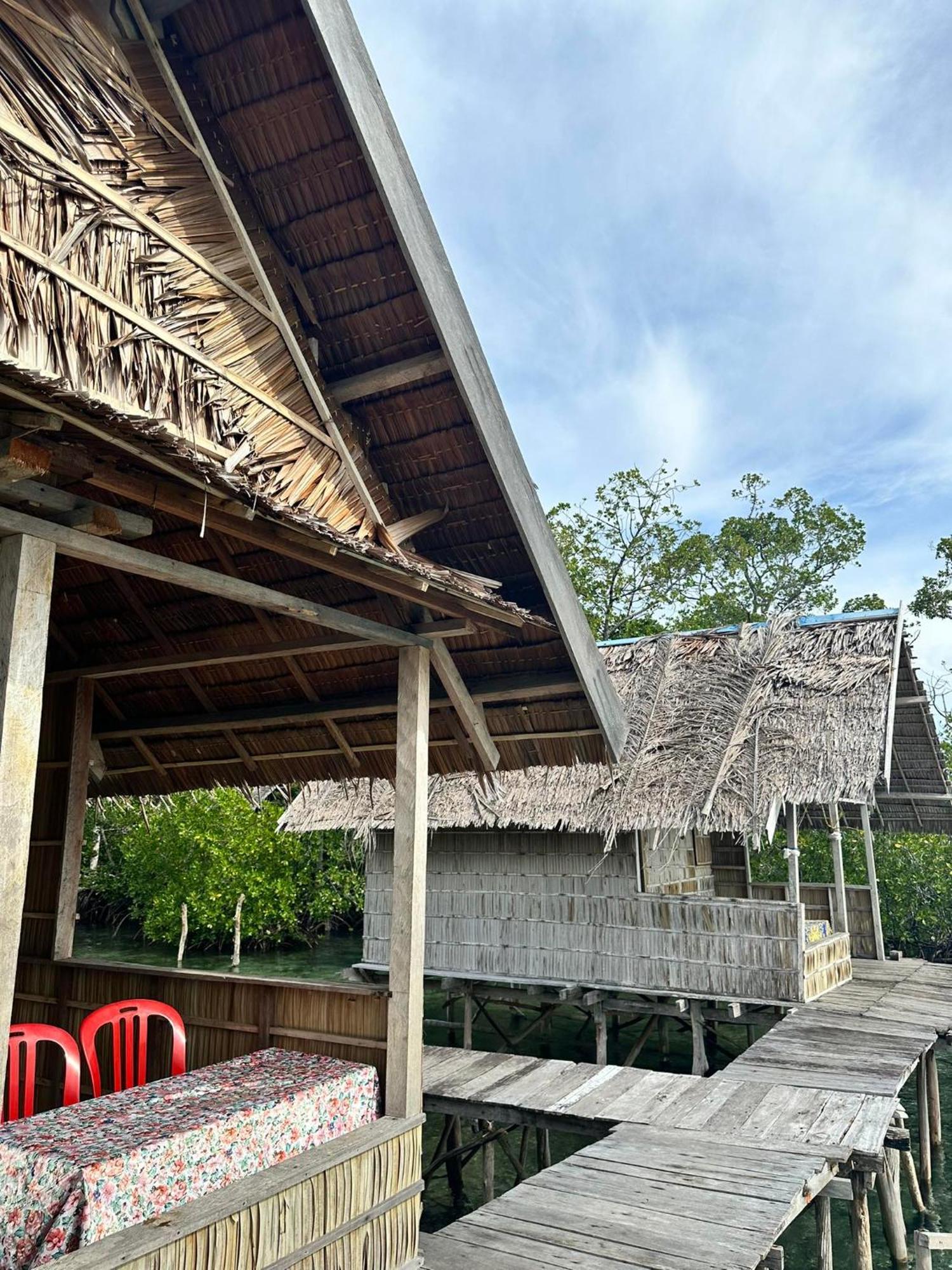 Nyanse Homestay - Raja Ampat Besir Esterno foto