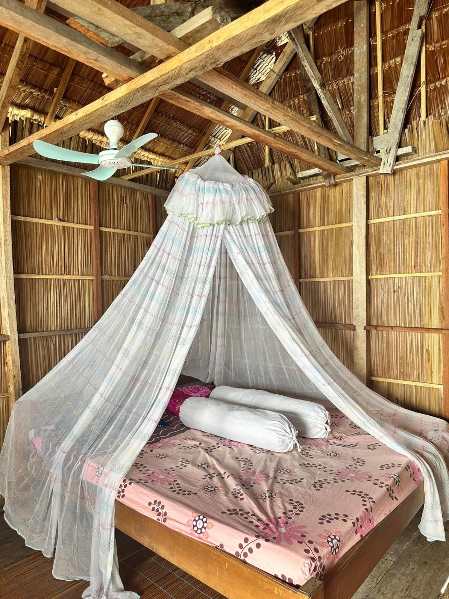 Nyanse Homestay - Raja Ampat Besir Esterno foto
