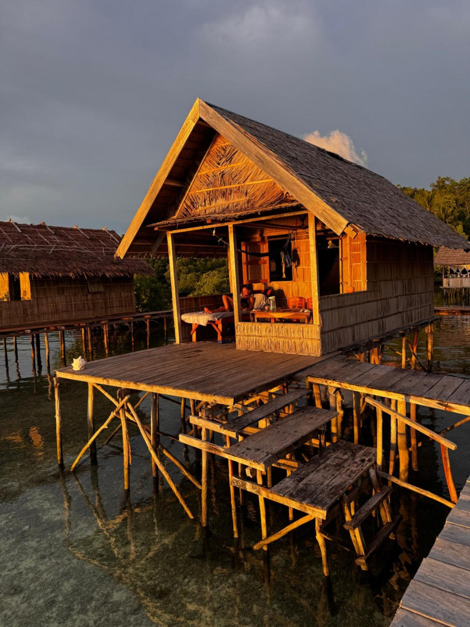 Nyanse Homestay - Raja Ampat Besir Esterno foto
